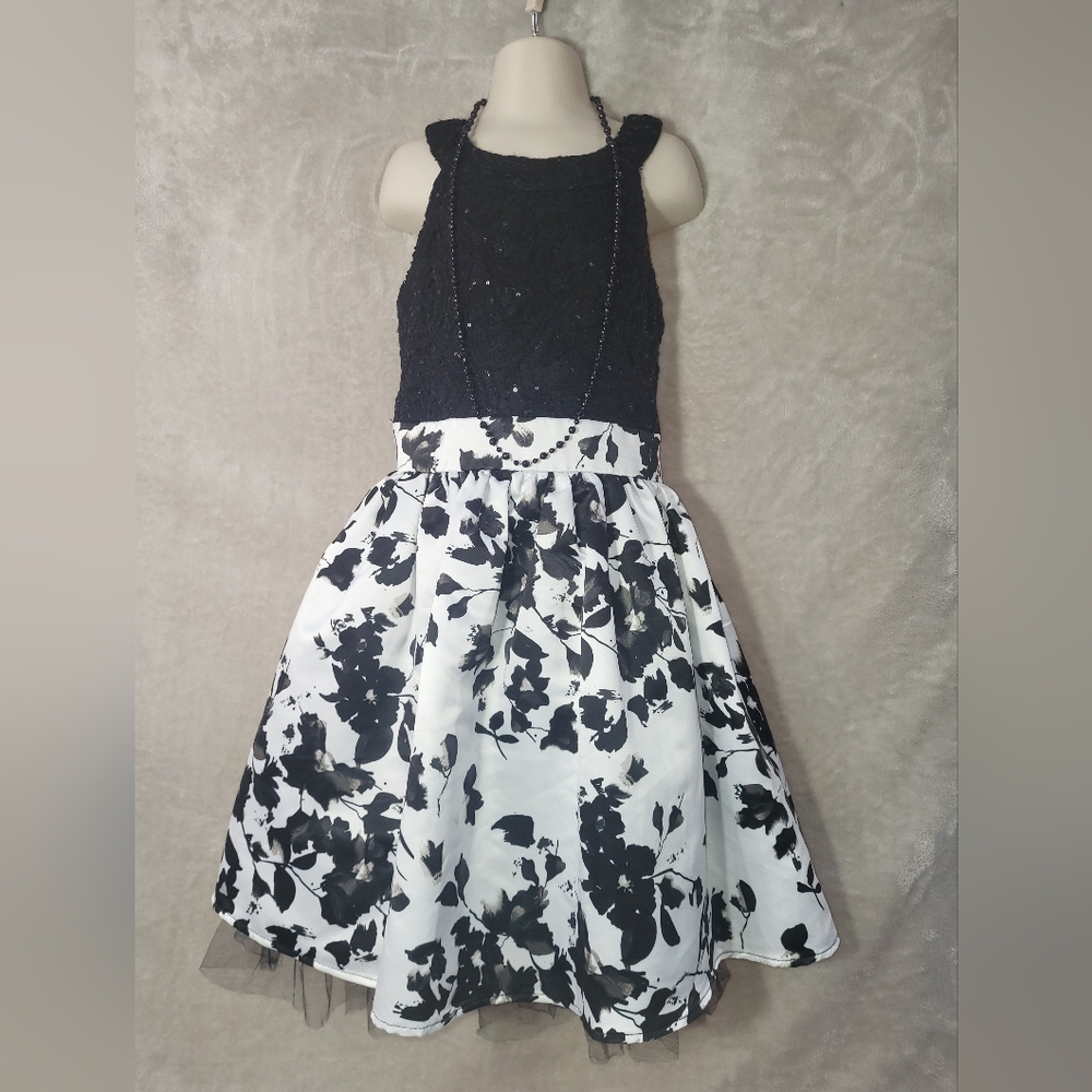 Speechless Black and White Floral Kids Dress